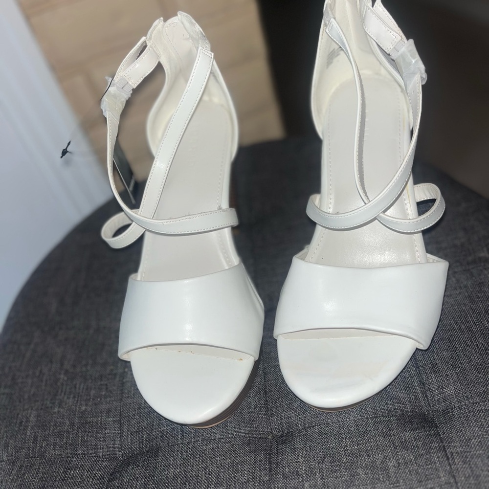 Torrid Elegant White Women's Sandals - 10